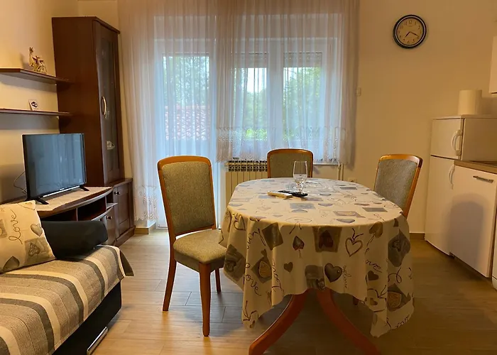 Komadina Appartement Selce