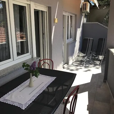 Komadina Lägenhet *